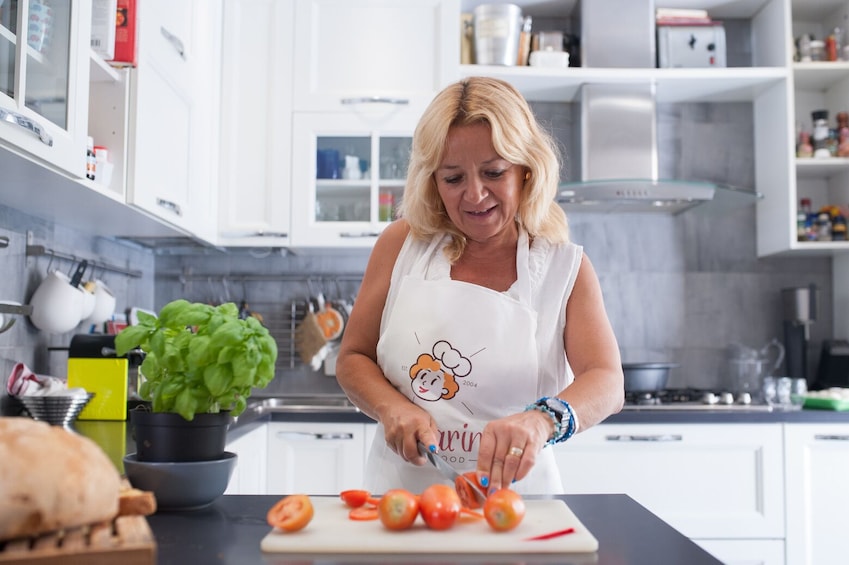 Private cooking class at a local's home in Cava de' Tirreni