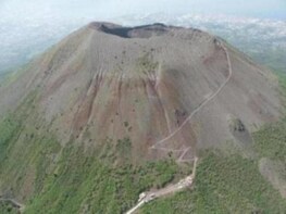 Mt Vesuvius with Winery Visit