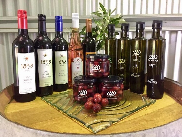 Horse Riding, Lunch and Winery Tour