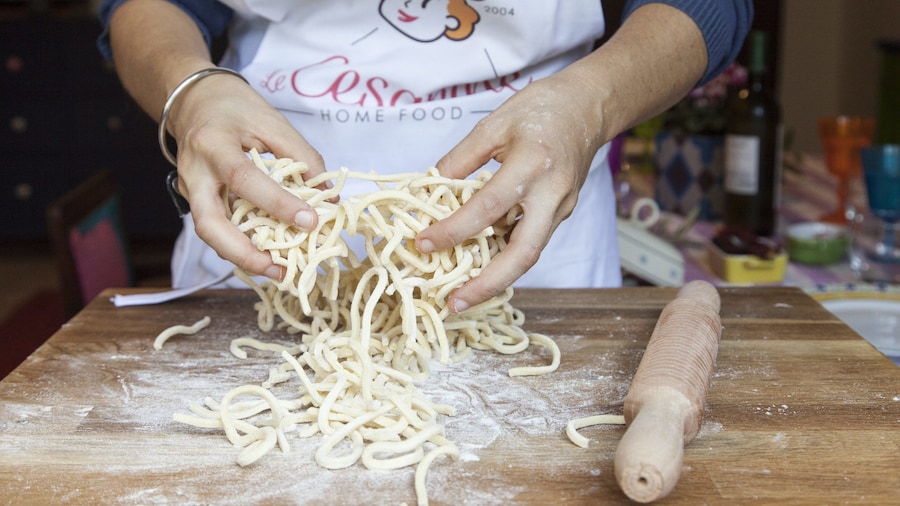 Private cooking class at a Cesarina's home in Pescara