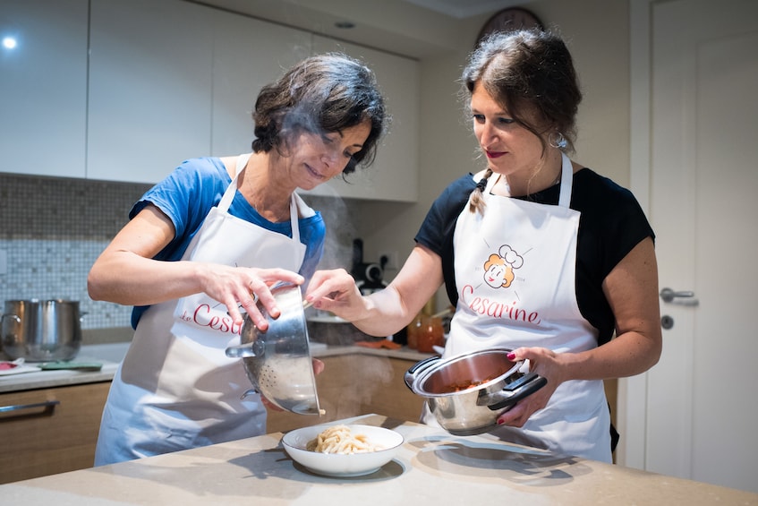 Private cooking class at a Cesarina's home in Rimini