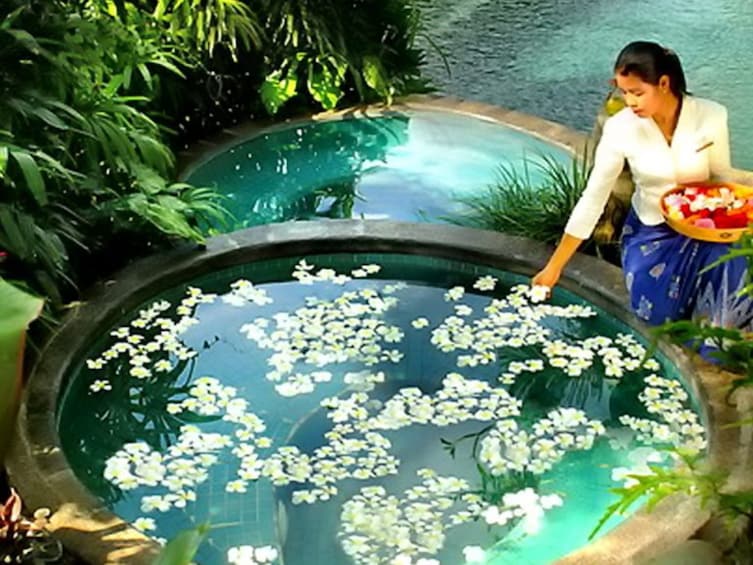 Bali Hotel Tjampuhan Spa