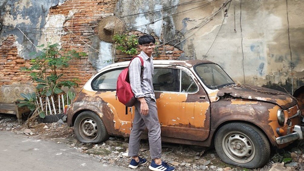 Historic Neighbourhoods of Talad Noi and Chinatown on Foot