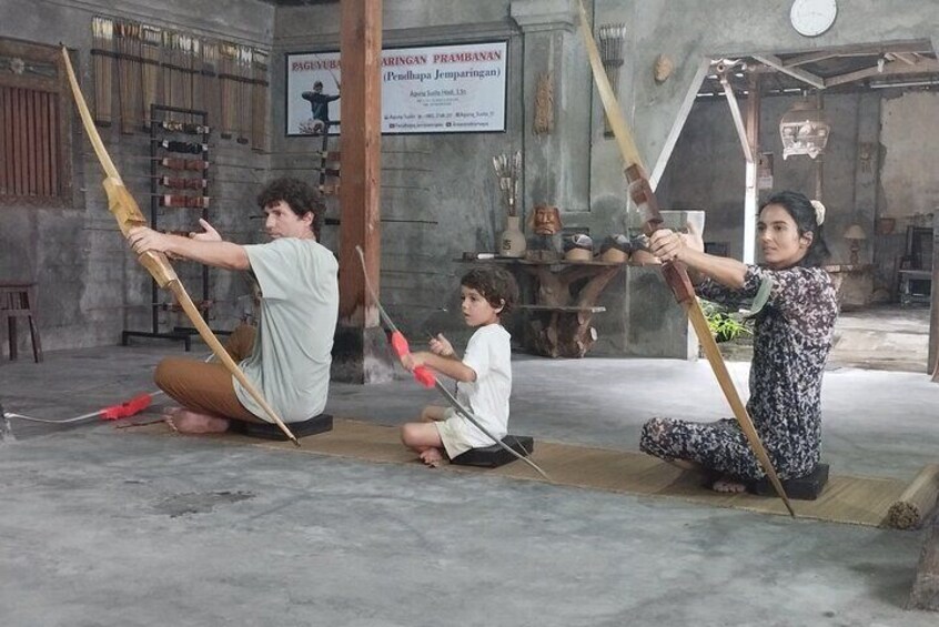 Traditional Javanese Archery Class
