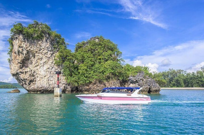 Phi Phi Maya Bamboo Tour by Speed Boat