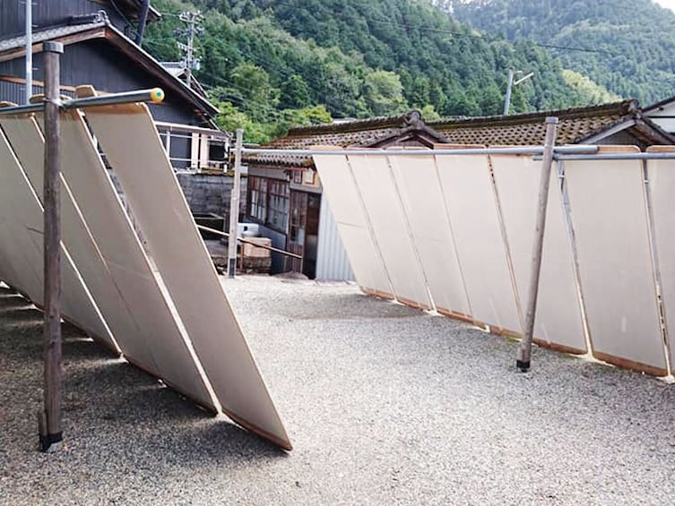Washi Paper Making with an Artisan in Mino, Gifu Prefecture
