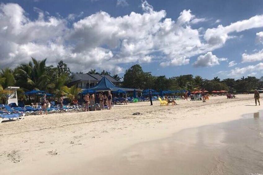 Negril Beach & Rick's Cafe Tour