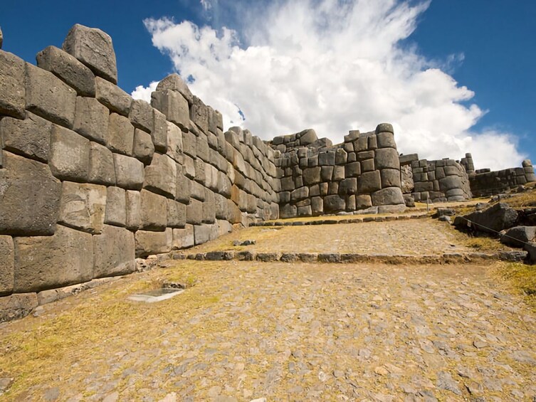 Magical Cusco: Tourist Train & Hotel 4 days and 3 nights