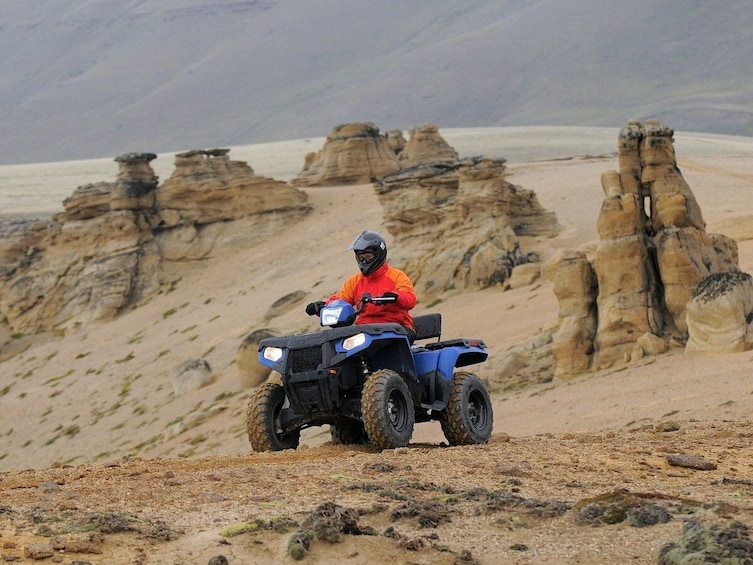 El Calafate: Explore the best balconies in 4X4 truck or quads