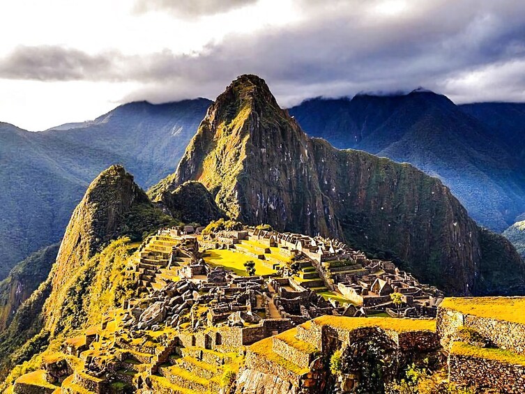 Machu Picchu by car 3 days and 2 nights