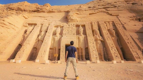  Package 12 Days to Cairo, Luxor To Aswan Nile Cruise & Petra by air