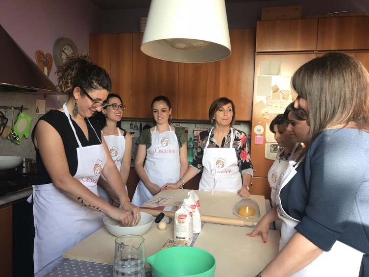 Private cooking class at a Cesarina's home in Terni