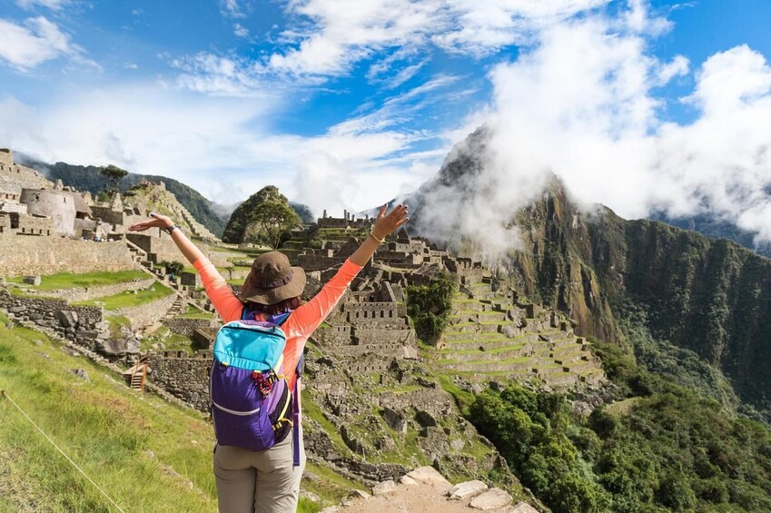 Machu Picchu, Vinicunca and Sacred Valley 6 days and 5 night
