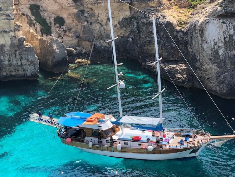 Comino, Blue Lagoon and Caves