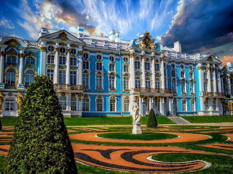 Pushkin (Catherine Palace) & Faberge Museum in 1 day