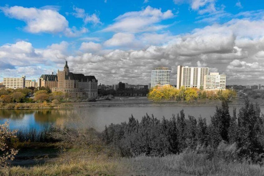 Explore the City of Bridges with Walking Tours in Saskatoon