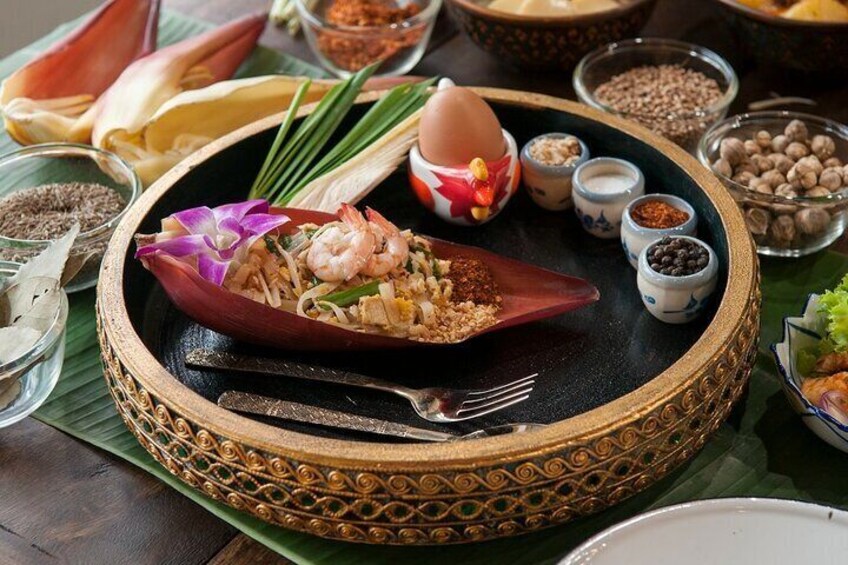 Hands-on Thai Cooking Class & Market Tour in Sukhumvit