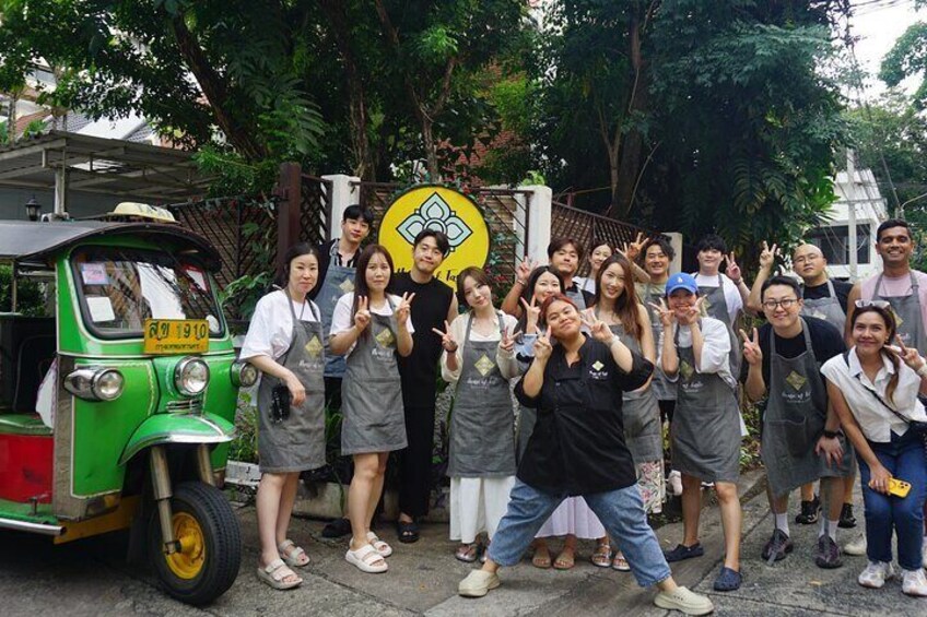 Hands-on Thai Cooking Class & Market Tour in Sukhumvit