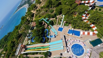 Water Planet Aquapark in Alanya
