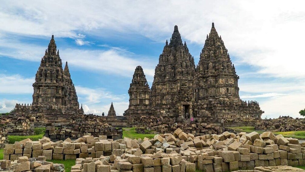 Private Borobudur and Prambanan Temple Day Tour