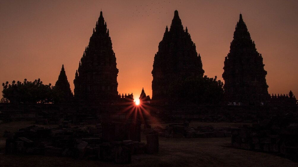 Prambanan Temple Sunset Tour