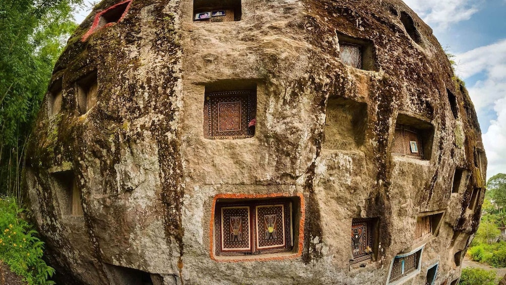 3 Days Tana Toraja Private Tour from Makassar
