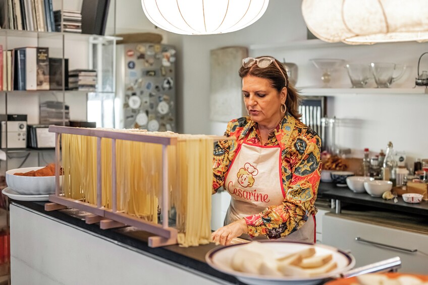 Fresh Pasta Class & Meal at a Local's Home in Venice