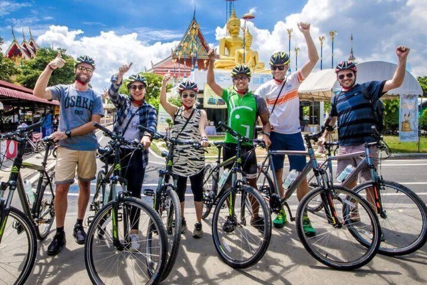 Bangkok’s Hidden Oasis : Explore Bangkok's Green Lung, Bang Krachao by Bike