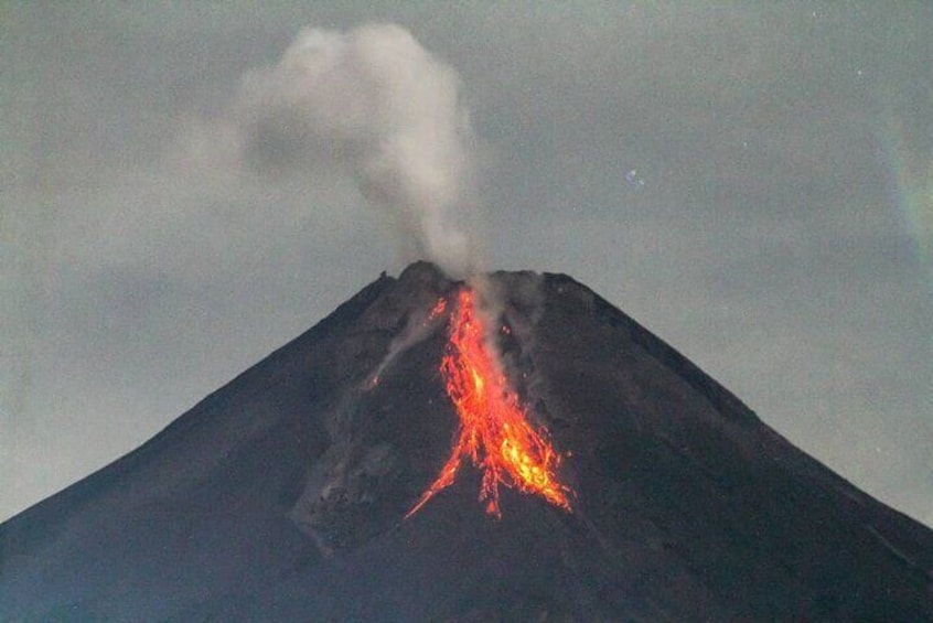 Merapi Lava Flow at night