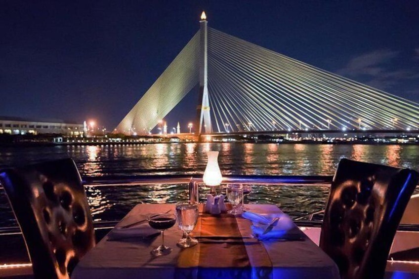 Night Join Tour Chao Phraya River Dinner Cruise Tour from Bangkok