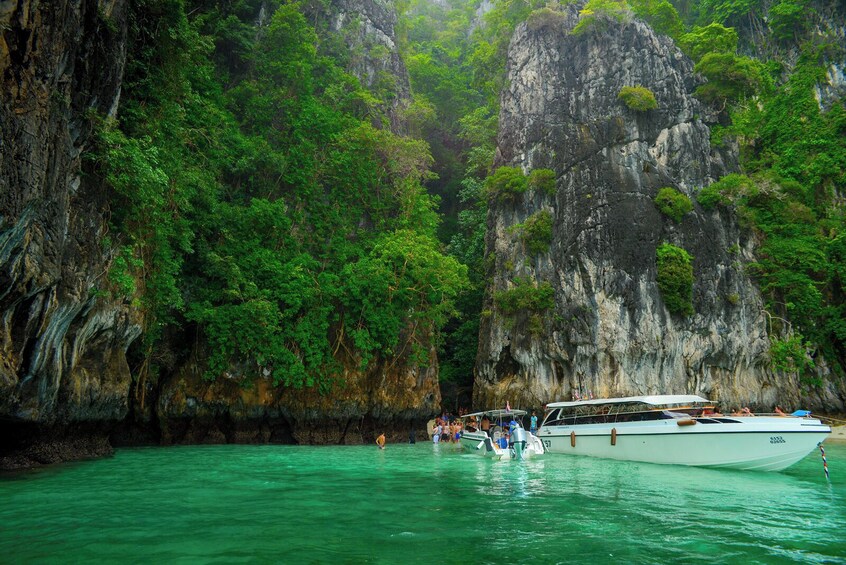 Bamboo Island and Phi Phi Island Full Day Tour From Phuket