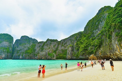 Excursión de un día a las islas Bamboo y Phi Phi desde Phuket