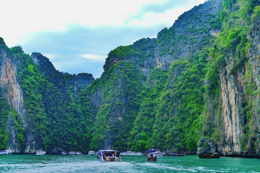 Phi Phi, Maya Bay and Khai Island Tour from Phuket