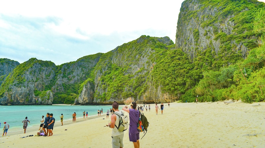 Phi Phi, Maya Bay and Khai Island Tour from Phuket