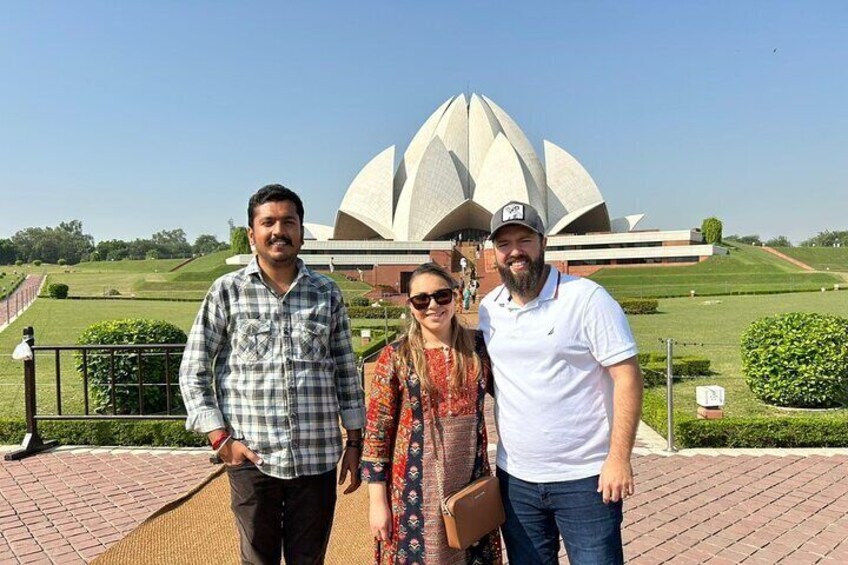 Private Full Day Old and New Delhi City Tour by Car