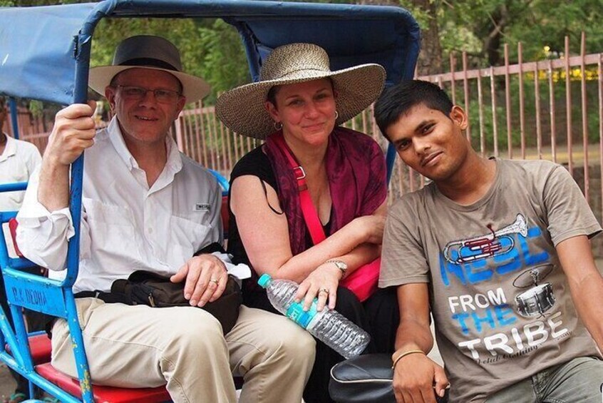 Private Full Day Old and New Delhi City Tour by Car