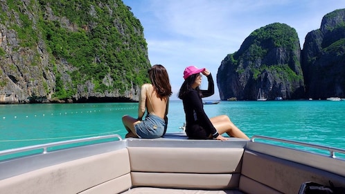 Phi Phi Inseln Ein-Tages-Tour mit dem Schnellboot von Phuket aus