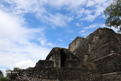 Two world tour, Mayan and Colonial History