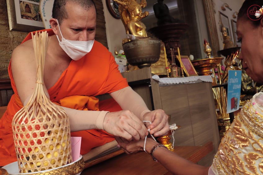 Thai Wedding Ceremony with Photoshoot (2025) – A Once-in-a-Lifetime Cultura