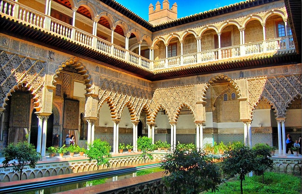 Seville: Cathedral And Alcázar Tour (Without Tails)