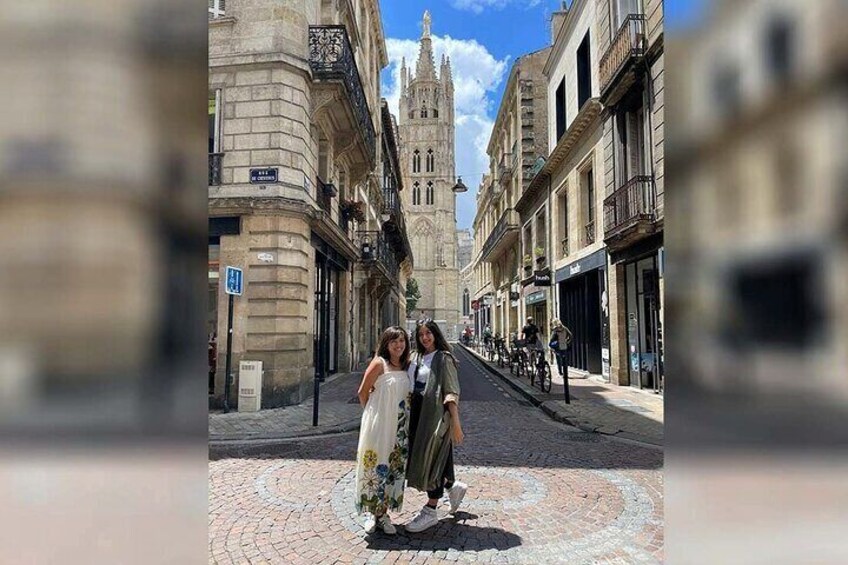 Bordeaux City - Private Guided Walking Tour with Local Sophia