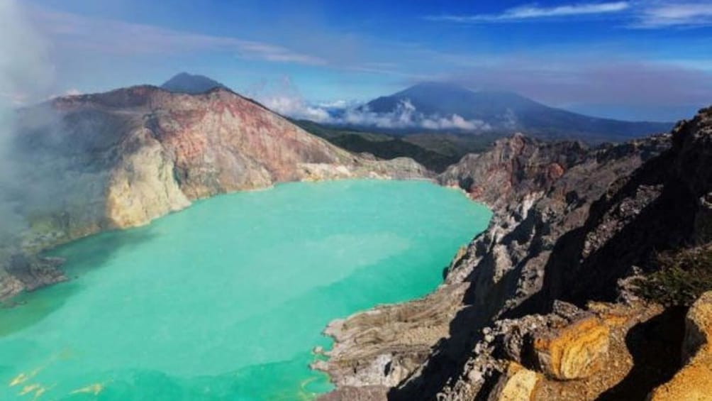 Ijen Crater & Baluran Open Trip – Start Banyuwangi