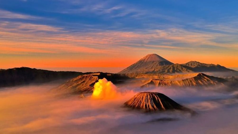 Midnight Mount Bromo Open Trip – Start Surabaya