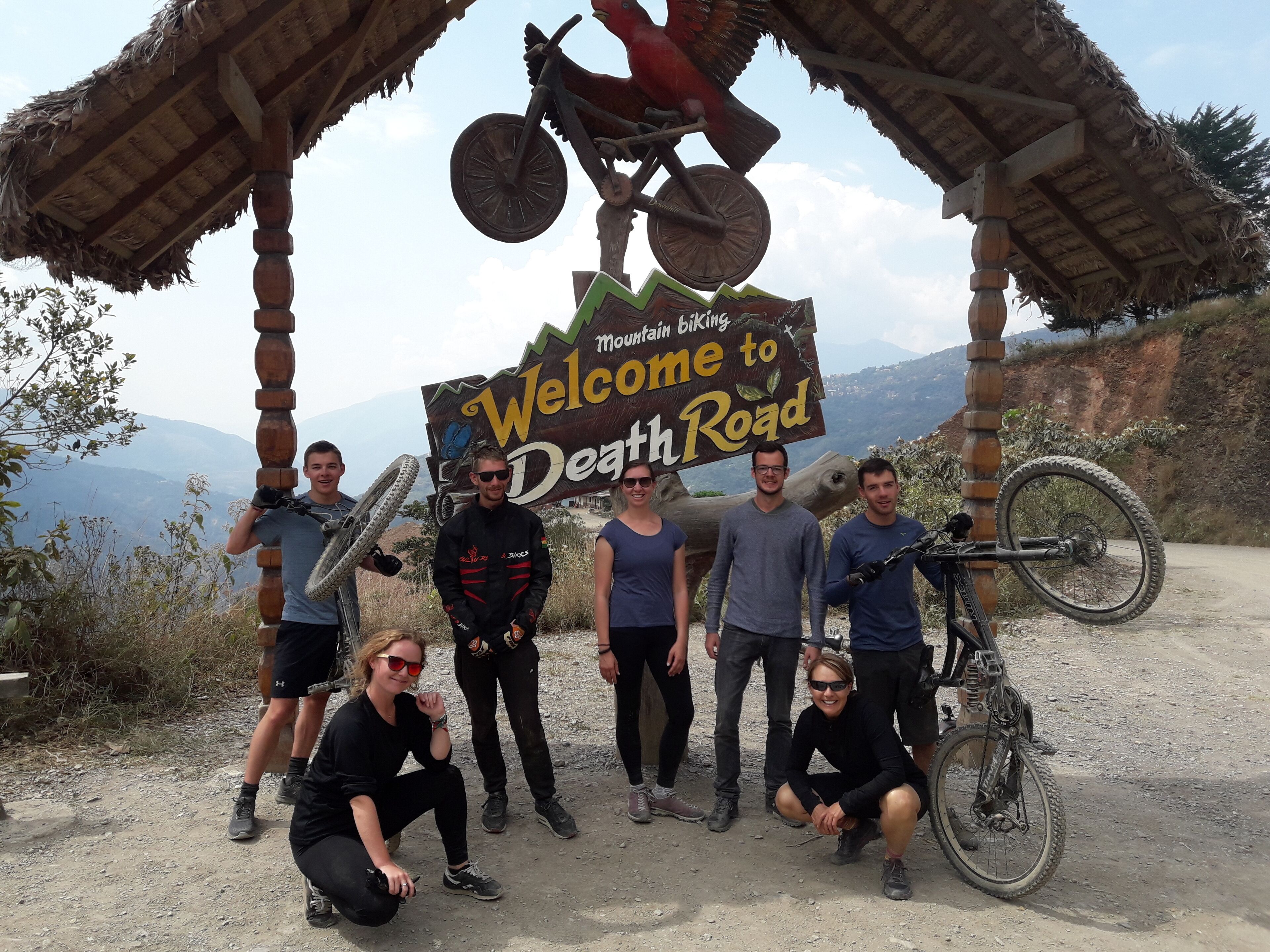 death road mountain biking la paz