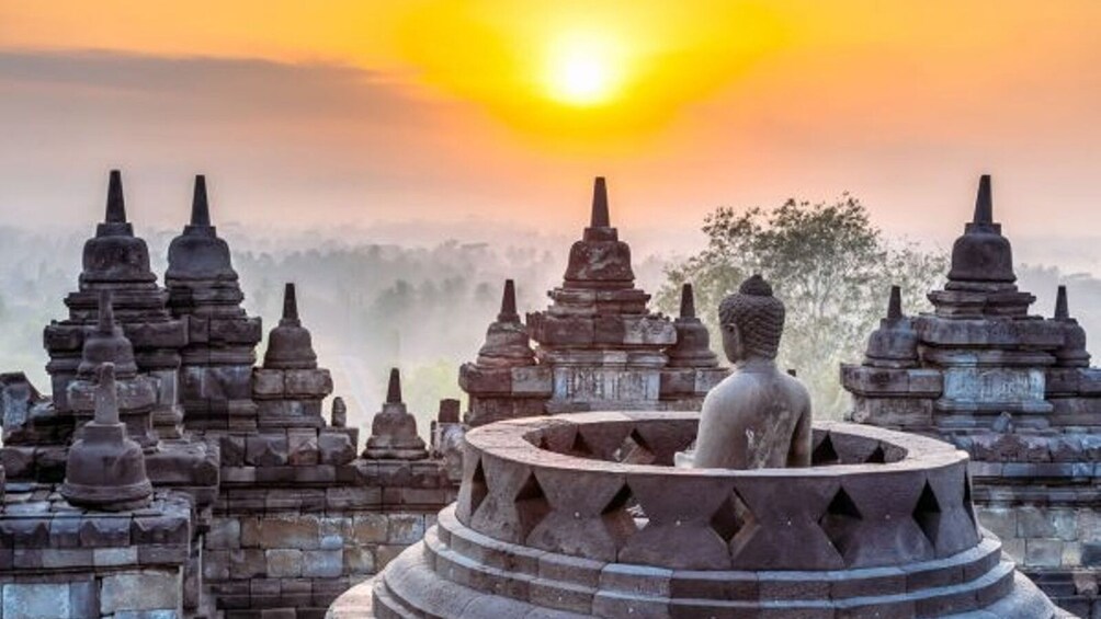 Yogyakarta Custom Private Tour with Chinese Speaking Guide