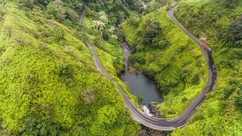 Intimate Road to Hana Tour from West Maui