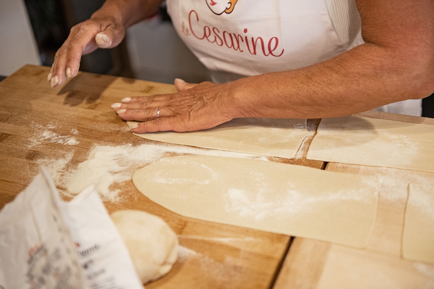 Pasta-making class at a Cesarina's home - Lucca