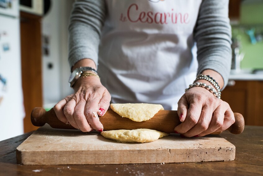 Private Pasta Making Class at Cesarina's Home In Pisa