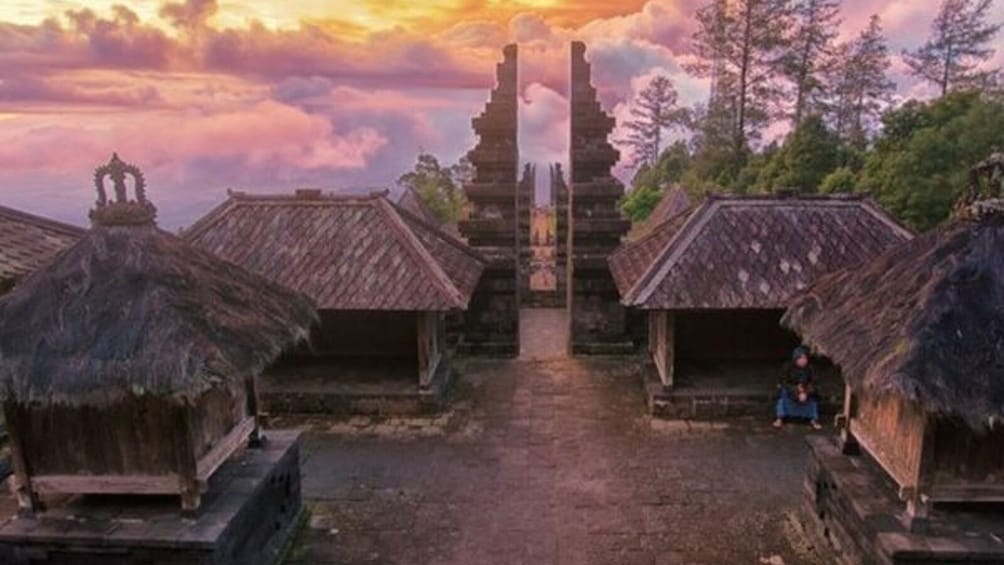 Solo Palace Tour with Sukuh and Ceto Temple from Yogyakarta