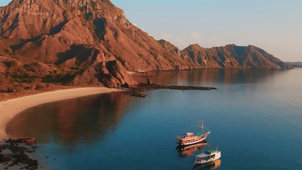 Show item 5 of 10. Private 4 Day Komodo Sail on Board with Regular Boat